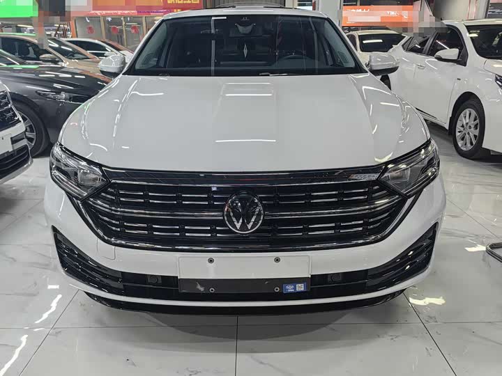 Фото 2 - Volkswagen Sagitar L