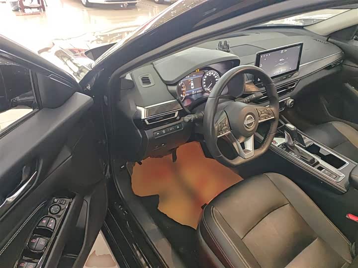 Фото 16 - Nissan Teana