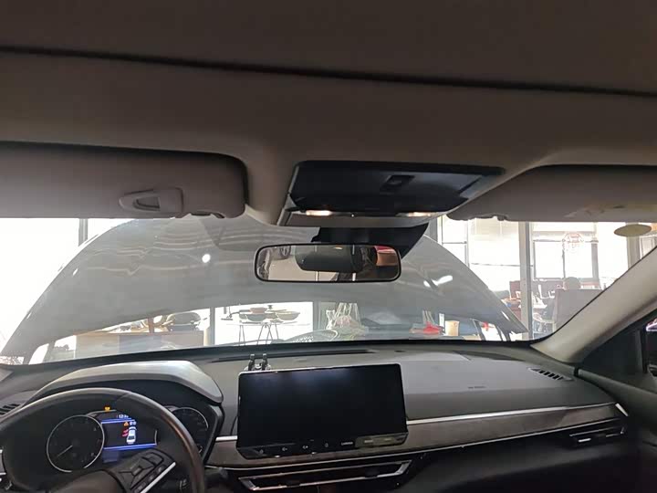 Фото 18 - Nissan Teana