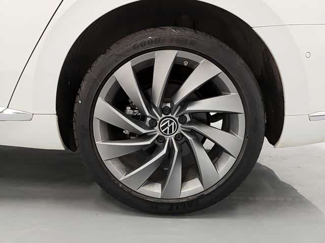 Фото 11 - Volkswagen CC