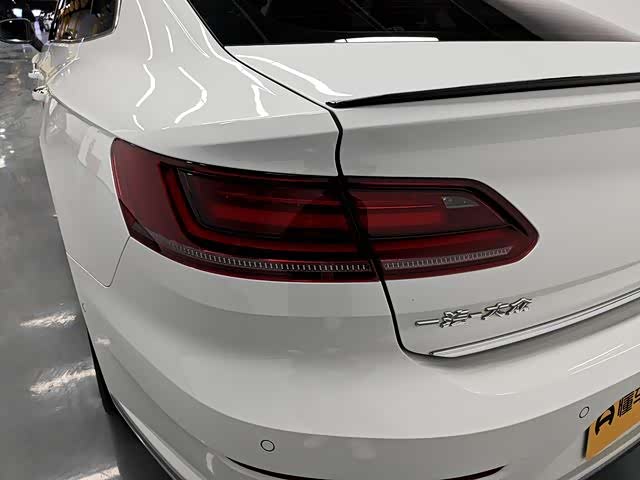 Фото 13 - Volkswagen CC