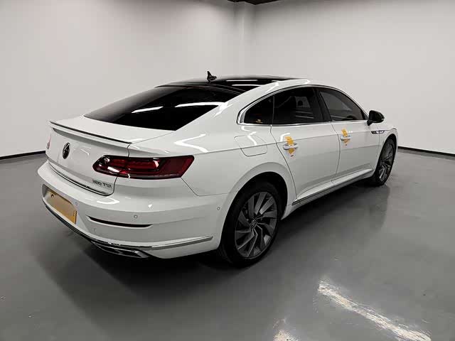 Фото 4 - Volkswagen CC