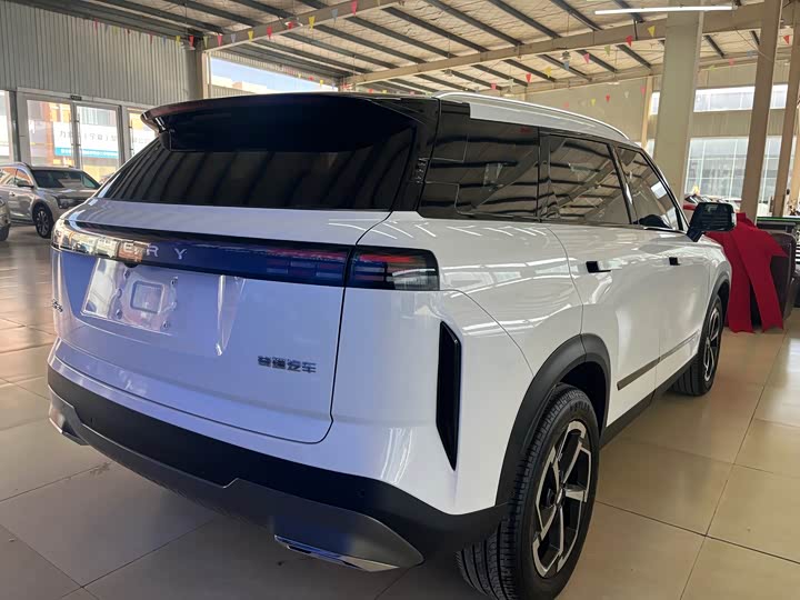 Фото 11 - Chery Jaecoo J7 (Explore 06)