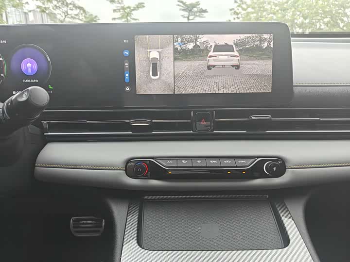 Фото 16 - GAC Trumpchi Empow R