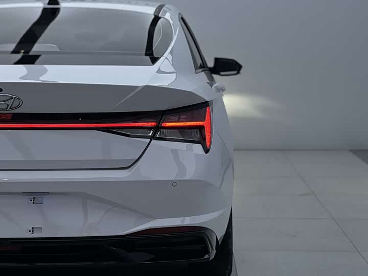 Фото 6 - Hyundai Elantra N line