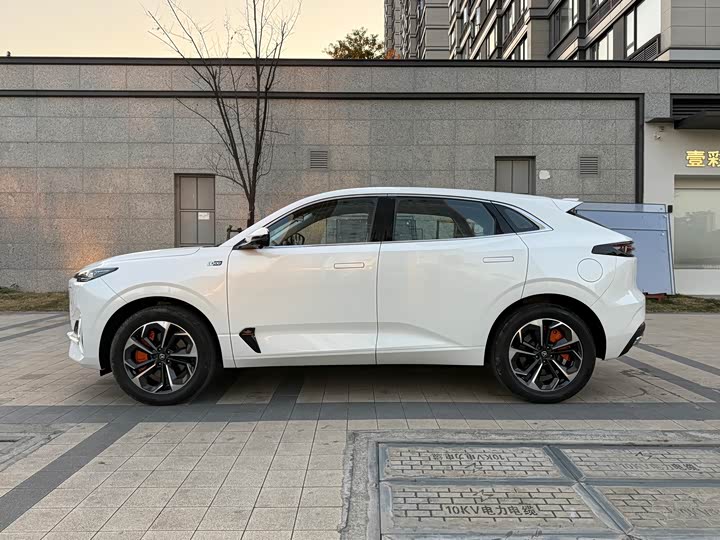 Фото 18 - Changan UNI-K Hybrid