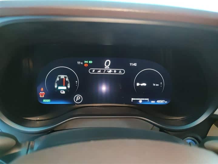 Фото 12 - Toyota Granvia