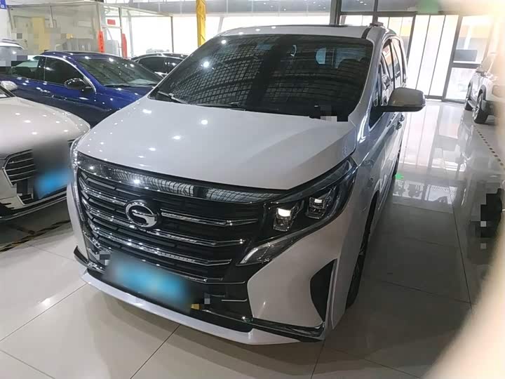 Фото 1 - GAC Trumpchi M8