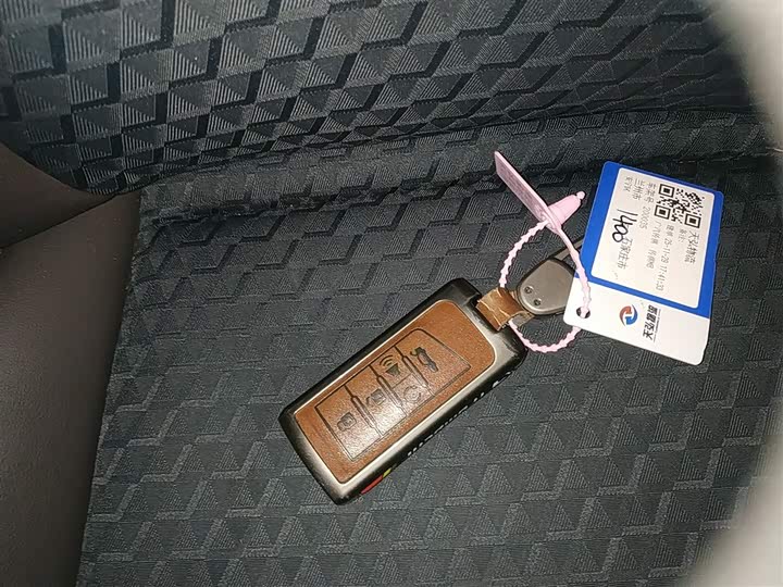 Фото 9 - GAC Trumpchi M8