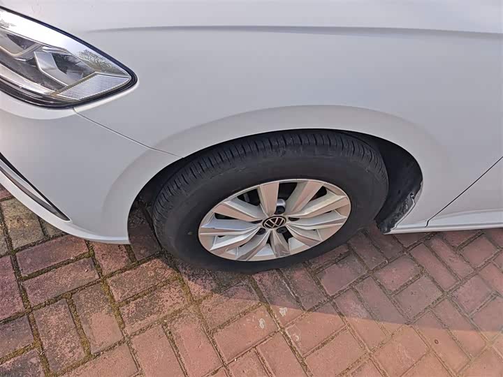 Фото 23 - Volkswagen Lavida