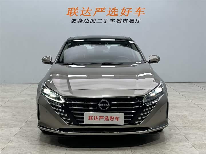 Фото 21 - Nissan Teana