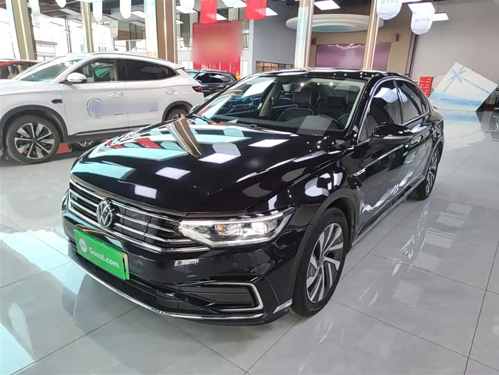 Фото 2 - Volkswagen Magotan GTE Hybrid