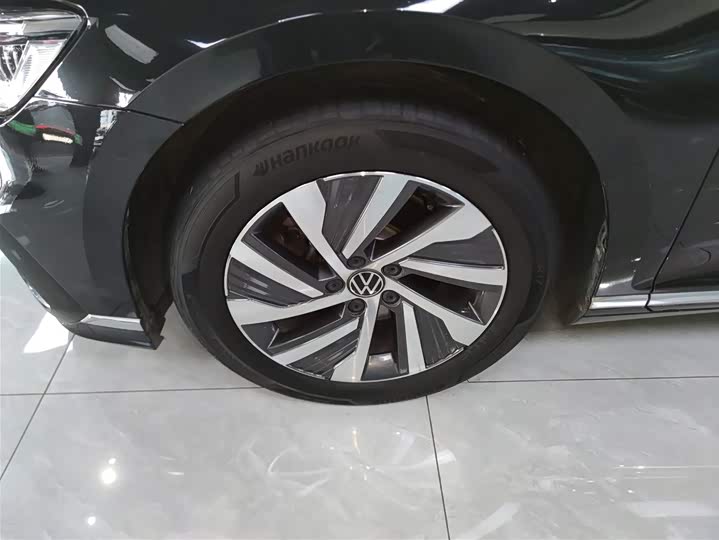 Фото 23 - Volkswagen Magotan GTE Hybrid