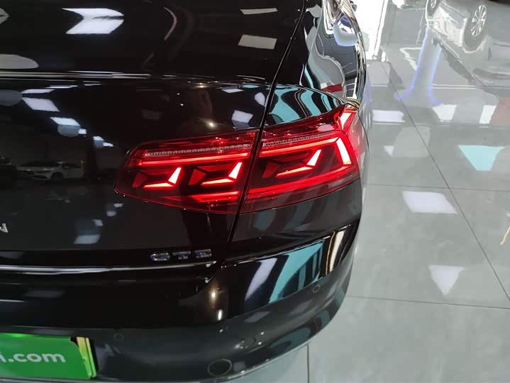 Фото 8 - Volkswagen Magotan GTE Hybrid