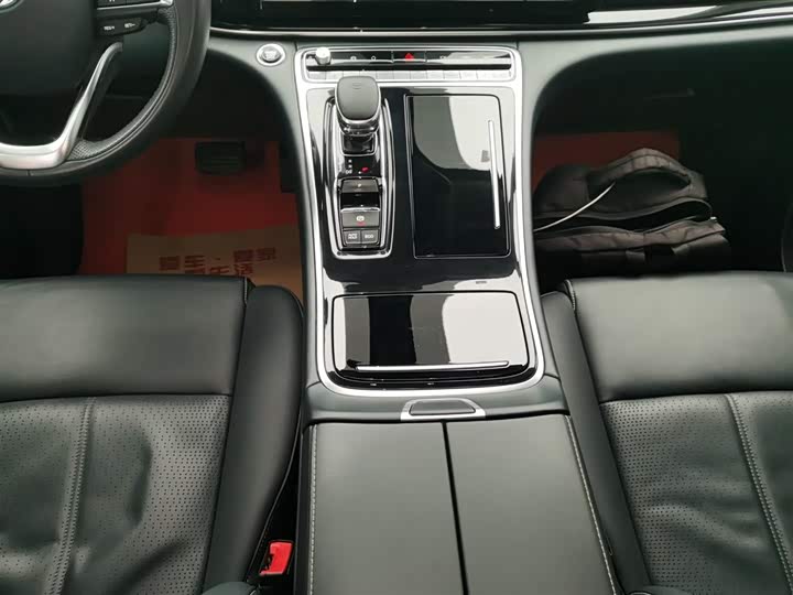 Фото 14 - GAC Trumpchi M8