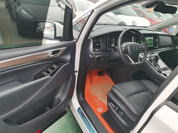 Фото 16 - GAC Trumpchi M8