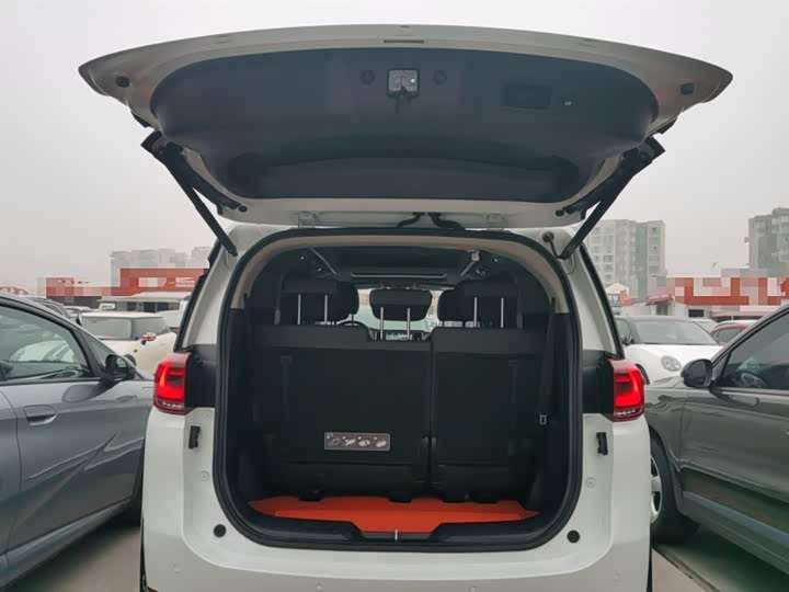 Фото 19 - GAC Trumpchi M8