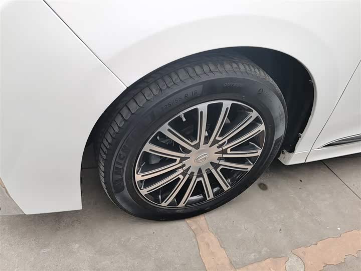 Фото 23 - GAC Trumpchi M8