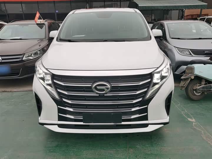 Фото 3 - GAC Trumpchi M8