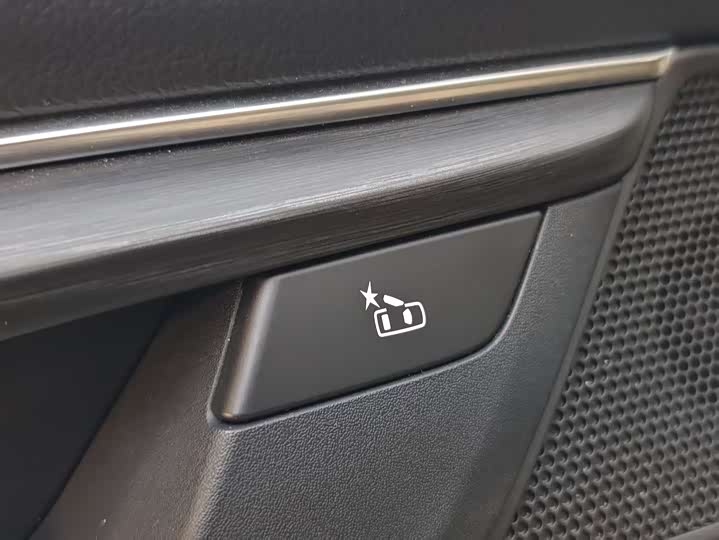 Фото 13 - Buick GL8 ES