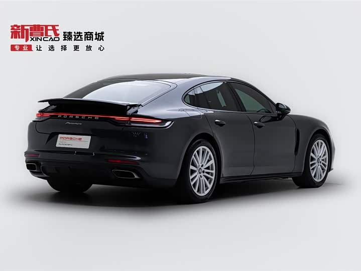 Фото 4 - Porsche Panamera