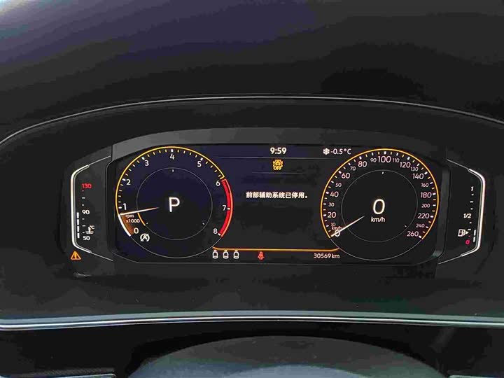 Фото 12 - Volkswagen Passat