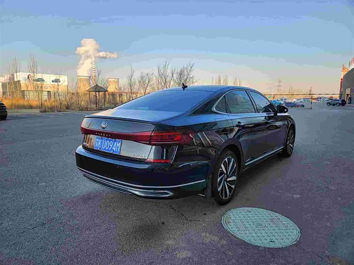 Фото 6 - Volkswagen Passat