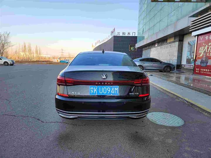 Фото 7 - Volkswagen Passat