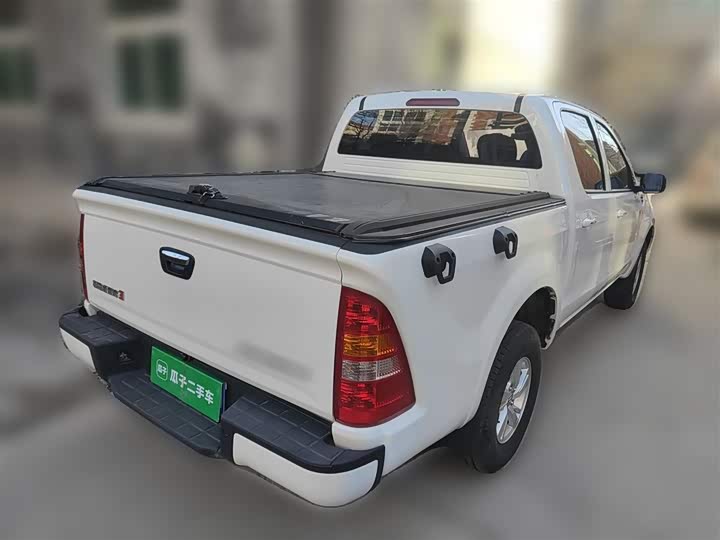 Фото 28 - Foton Tunland