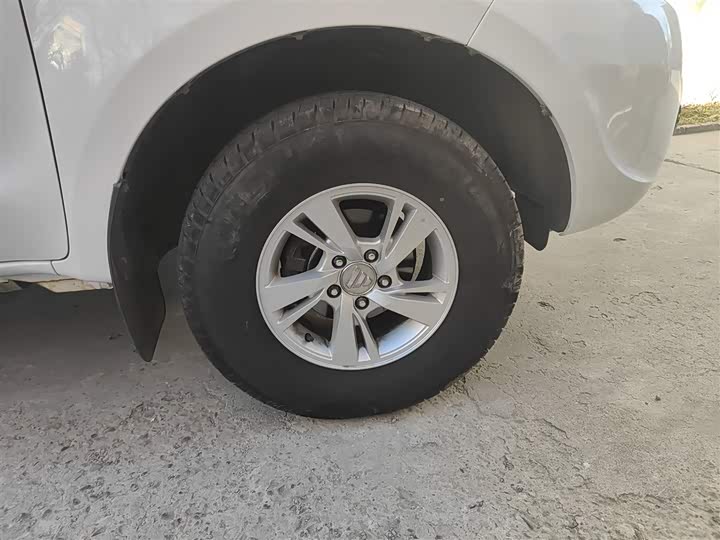 Фото 30 - Foton Tunland