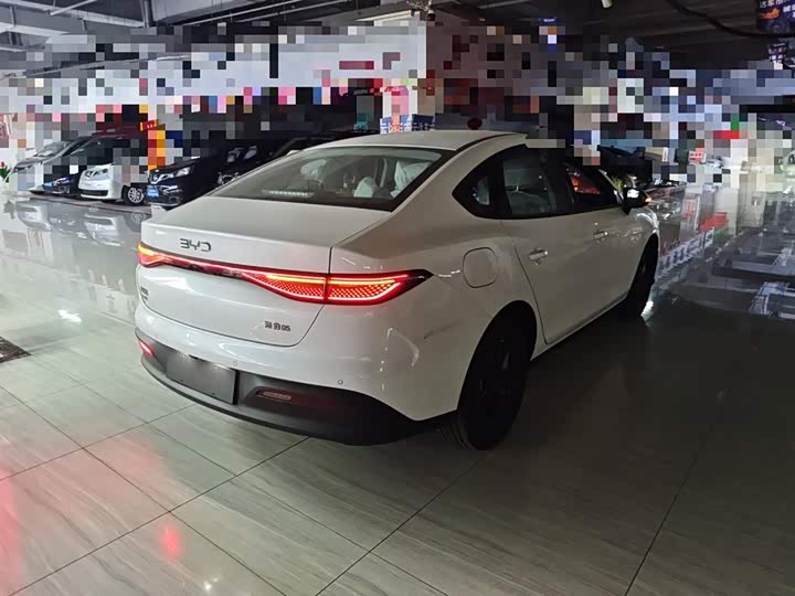 Фото 7 - BYD Seal 05 DM-i Hybrid