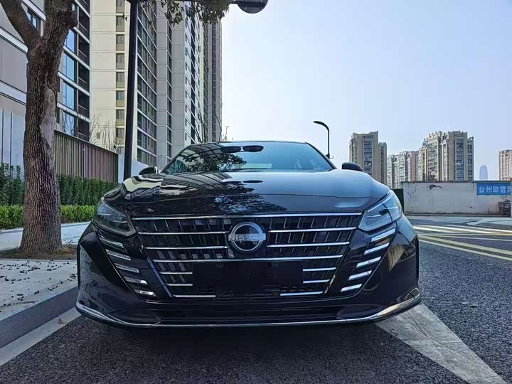 Фото 2 - Nissan Teana