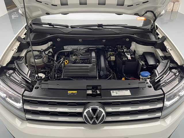 Фото 17 - Volkswagen Tharu