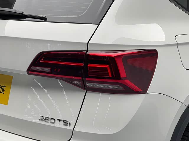 Фото 9 - Volkswagen Tharu