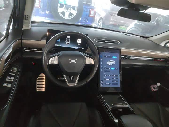 Фото 11 - XPeng P5