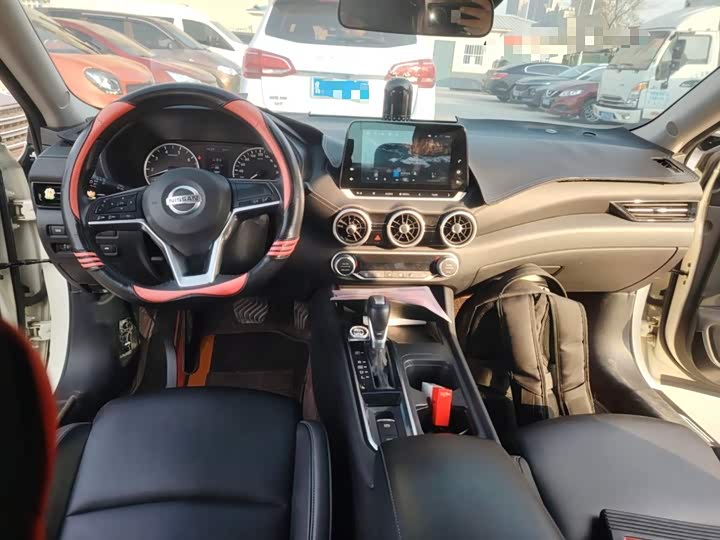 Фото 10 - Nissan Sylphy