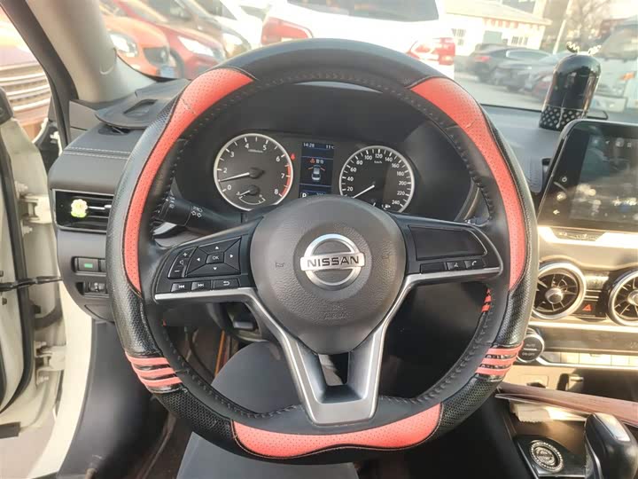 Фото 11 - Nissan Sylphy