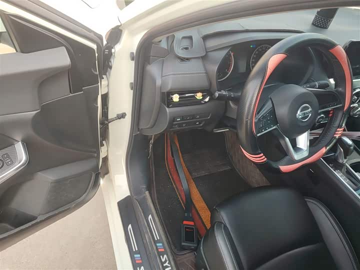 Фото 16 - Nissan Sylphy