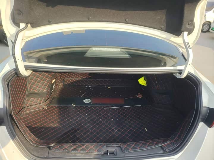 Фото 19 - Nissan Sylphy