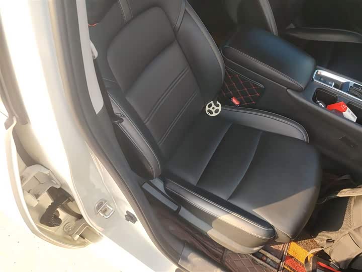 Фото 25 - Nissan Sylphy