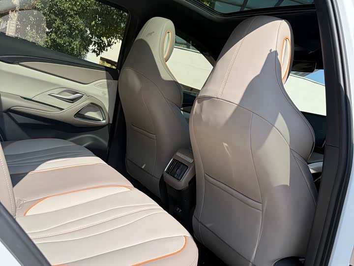 Фото 15 - BYD Song Pro Hybrid