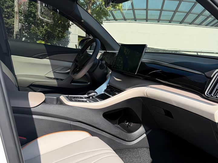 Фото 9 - BYD Song Pro Hybrid