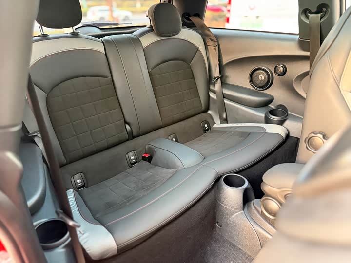 Фото 10 - Mini Mini