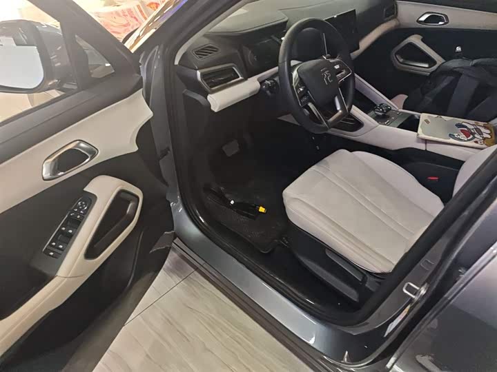 Фото 16 - BYD Yuan Up