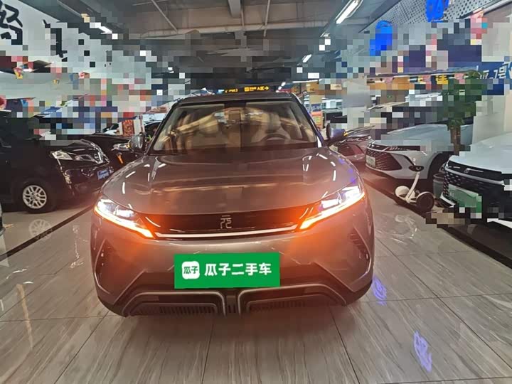 Фото 3 - BYD Yuan Up