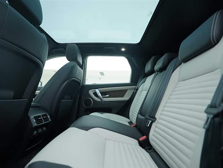 Фото 21 - Land Rover Discovery Sport