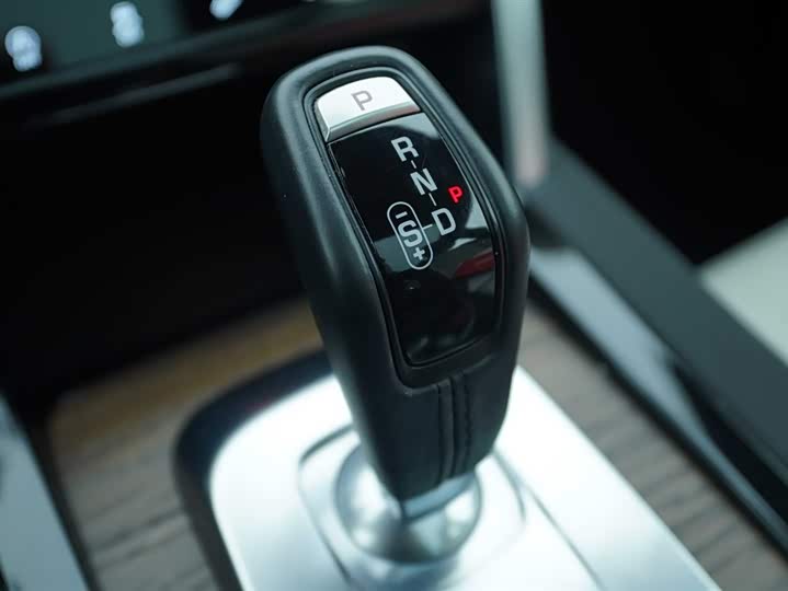 Фото 9 - Land Rover Discovery Sport