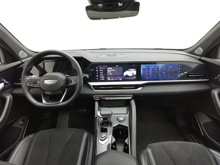 Фото 5 - Geely Monjaro L Hybrid