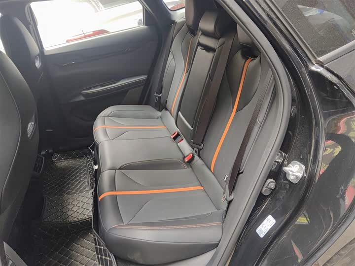 Фото 17 - Changan UNI-V