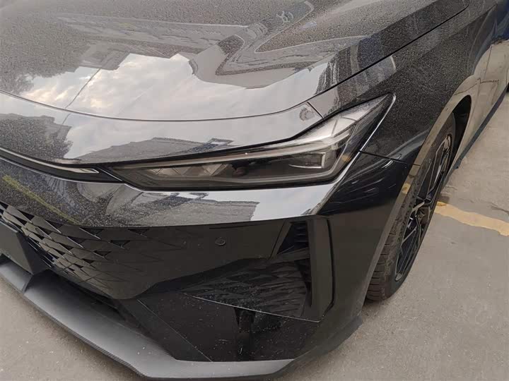 Фото 24 - Changan UNI-V